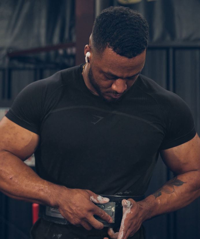 315 dikişsiz tişört erkeklerGymshark siyah 02H048778