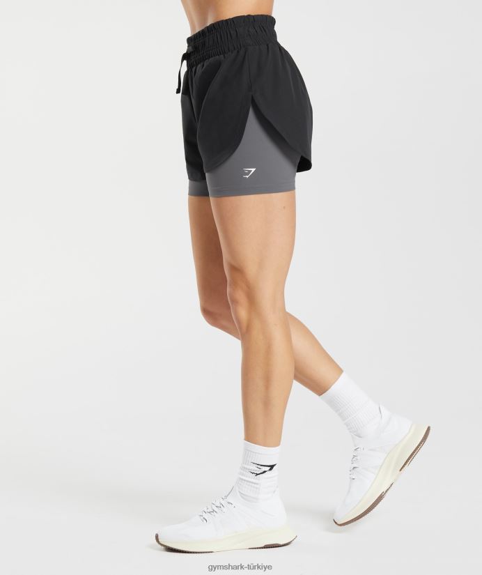 2'si 1 arada şortla koşu kadınlarGymshark siyah/siluet grisi 02H04840