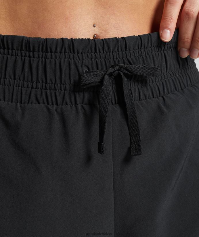 2'si 1 arada şortla koşu kadınlarGymshark siyah/siluet grisi 02H04840